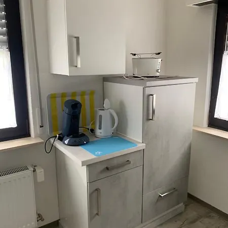 Schoene Zwei Zimmer Wohnung Walldorf  Extérieur photo