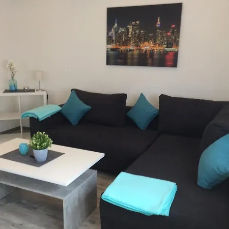 Schoene Zwei Zimmer Wohnung Walldorf  Extérieur photo